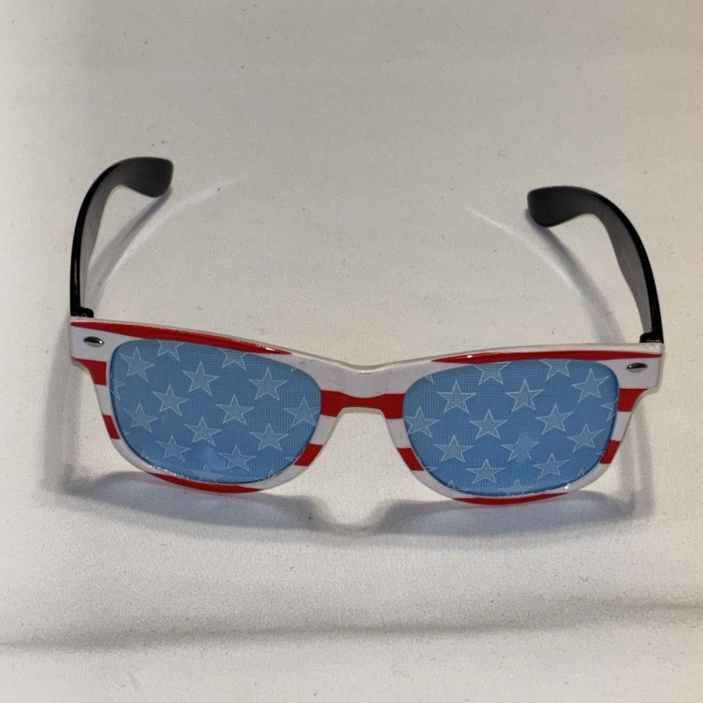 American Flag Novelty Sunglasses USA Stars Stripes Patriotic Party Glasses